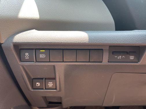 2023 Toyota Sienna XLE 7 Passenger