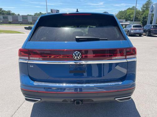 mountain lake blue metallic 2026 Volkswagen Atlas 2.0T SE w/Technology