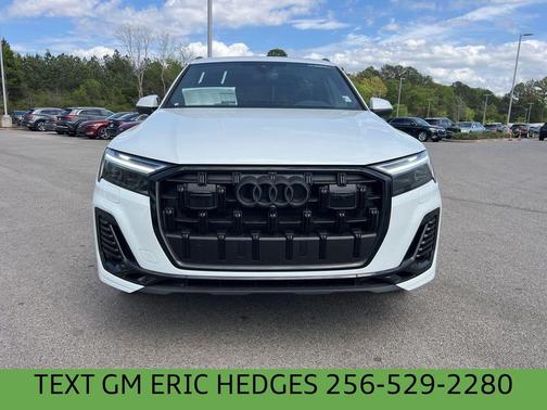 Glacier White Metallic 2026 Audi Q7 55 Premium Plus