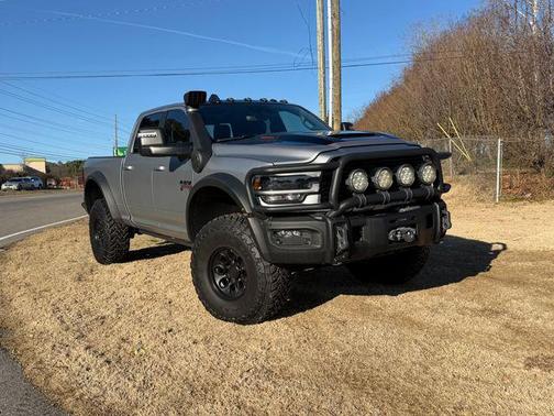 2024 RAM 2500 Laramie Crew Cab 4x4 6'4' Box