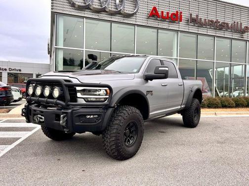 2024 RAM 2500 Laramie Crew Cab 4x4 6'4' Box