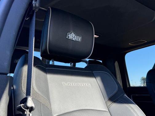 2024 RAM 2500 Laramie Crew Cab 4x4 6'4' Box