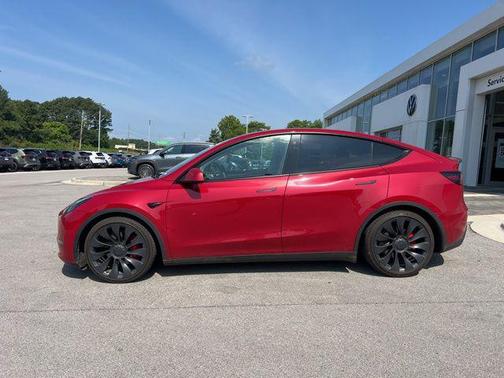 2022 Tesla Model Y Performance Dual Motor All-Wheel Drive
