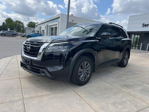 2024 Nissan Pathfinder SV FWD