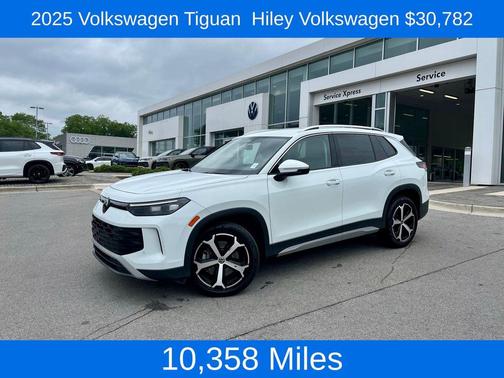 Pure White 2025 Volkswagen Tiguan 2.0T SE 4MOTION