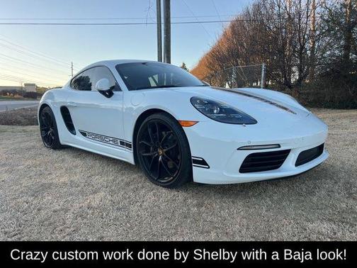 2024 Porsche 718 Cayman Style Edition