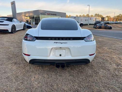 2024 Porsche 718 Cayman Style Edition