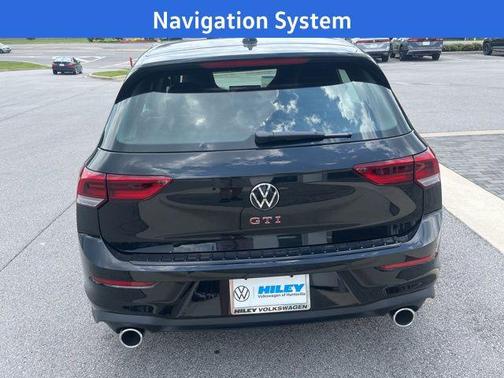 2025 Volkswagen Golf GTI 2.0T SE DSG