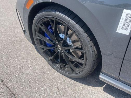graphite gray 2026 Volkswagen Golf R 2.0T DSG