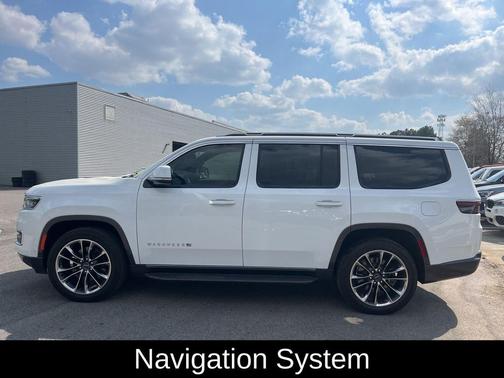 Bright White Clearcoat 2022 Jeep Wagoneer Series II 4x4