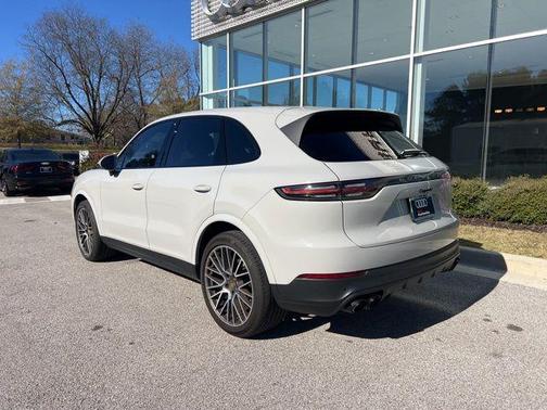 2023 Porsche Cayenne Cayenne