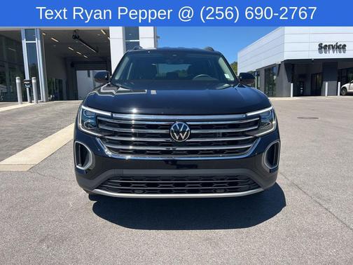 deep black pearl 2026 Volkswagen Atlas 2.0T SE