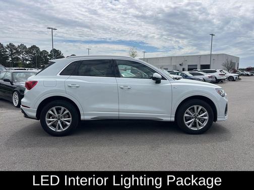 Glacier White Metallic 2025 Audi Q3 Premium 45 TFSI S line quattro Tiptronic