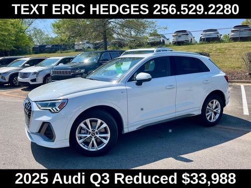 Glacier White Metallic 2025 Audi Q3 Premium 45 TFSI S line quattro Tiptronic