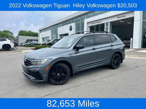 Platinum Gray Metallic 2022 Volkswagen Tiguan 2.0T SE R-Line Black