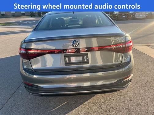 2026 Volkswagen Jetta 1.4T SE