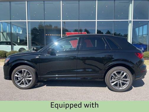 2025 Audi Q3 Premium 45 TFSI S line quattro Tiptronic