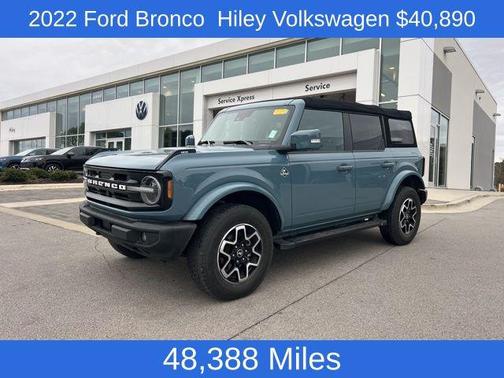 2022 Ford Bronco Outer Banks