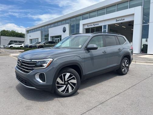 pure gray 2026 Volkswagen Atlas 2.0T SE w/Technology