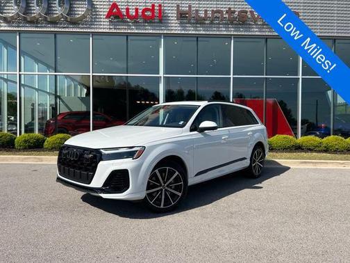 2025 Audi Q7 45 Premium Plus