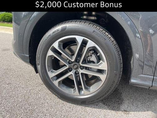 2025 Audi Q5 Premium Plus