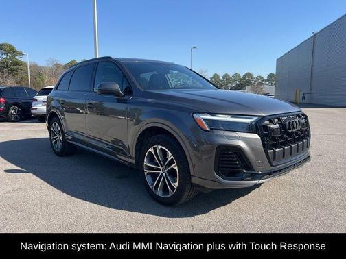 2025 Audi Q7 45 Premium