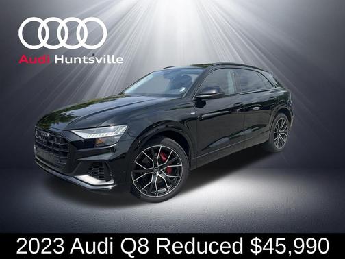Mythos Black Metallic 2023 Audi Q8 55 Premium Plus