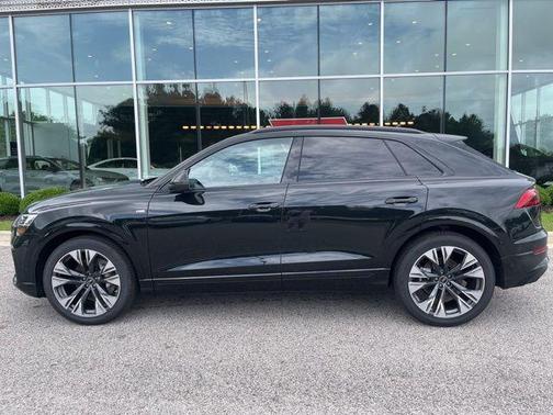 2025 Audi Q8 55 Prestige