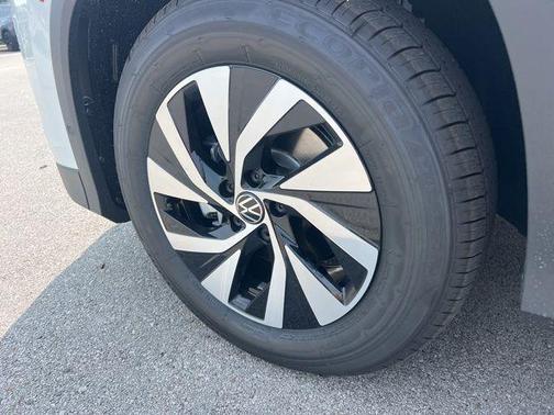2025 Volkswagen Tiguan 2.0T S