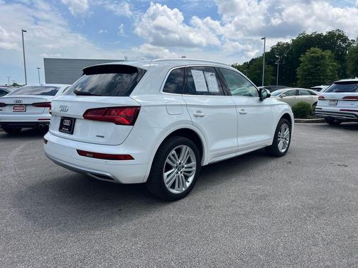 Ibis White 2019 Audi Q5 2.0T Premium Plus