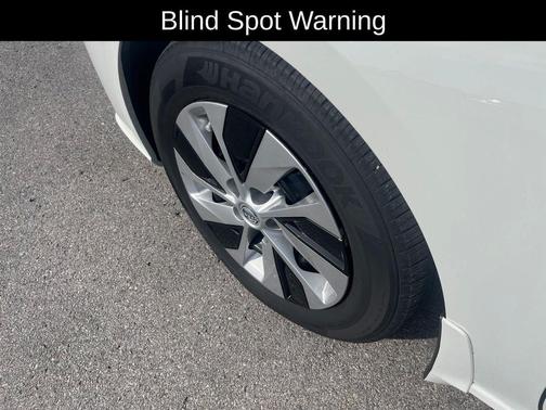 Glacier White 2024 Nissan Altima S FWD