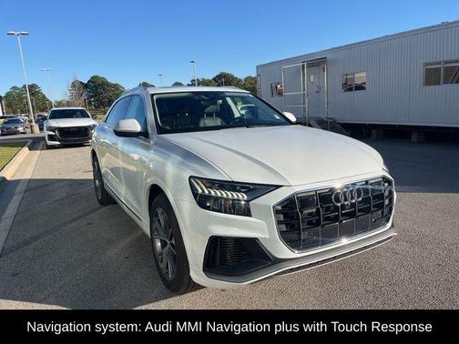 2021 Audi Q8 55 Premium Plus