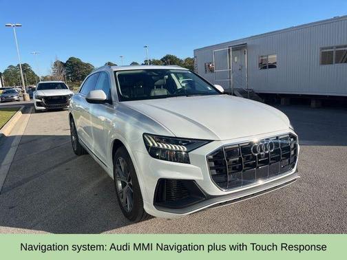 2021 Audi Q8 55 Premium Plus