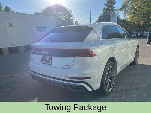 2021 Audi Q8 55 Premium Plus