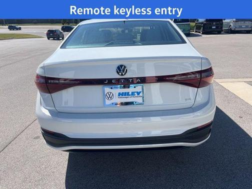 Opal White Pearl 2026 Volkswagen Jetta 1.4T SE