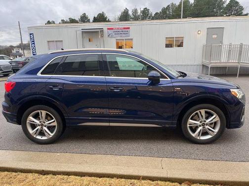2023 Audi Q3 45 S line Premium Plus