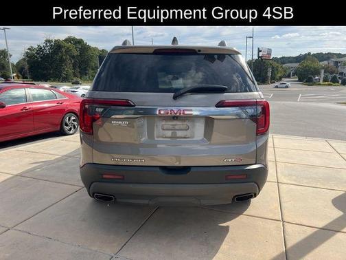 2023 GMC Acadia AWD AT4