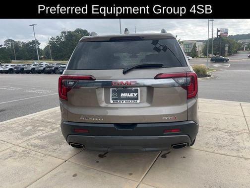 2023 GMC Acadia AWD AT4