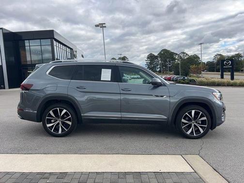 2024 Volkswagen Atlas 2.0T SEL Premium R-Line 4MOTION