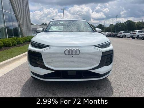 2025 Audi Q6 e-tron Premium Plus quattro