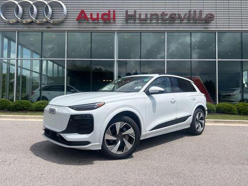 2025 Audi Q6 e-tron Premium Plus quattro