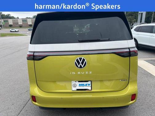 2025 Volkswagen ID. Buzz 1st Edition with 4MOTION