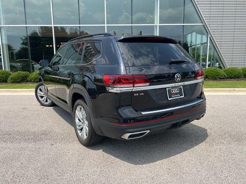 2022 Volkswagen Atlas 3.6L SE w/Technology