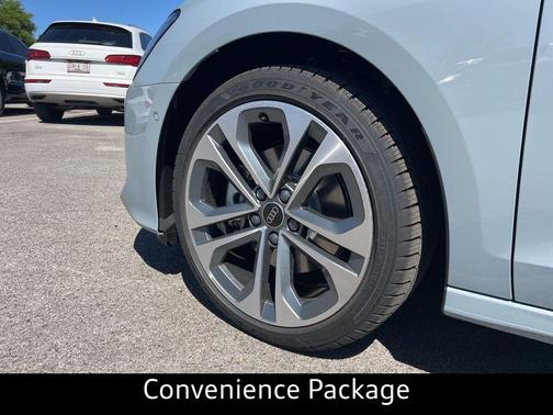 Arrow Gray Pearl Effect 2026 Audi A3 Premium