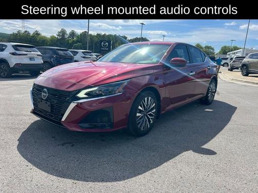 Scarlet Ember Tintcoat 2023 Nissan Altima 2.5 SV