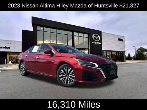 Scarlet Ember Tintcoat 2023 Nissan Altima 2.5 SV