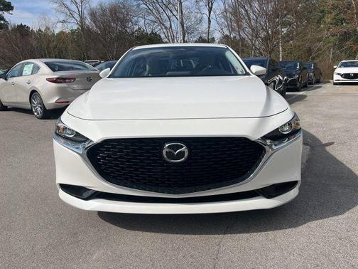 Snowflake White Pearl Mica 2026 Mazda Mazda3 FWD w/Preferred Package
