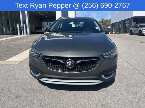 2018 Buick Regal TourX Essence