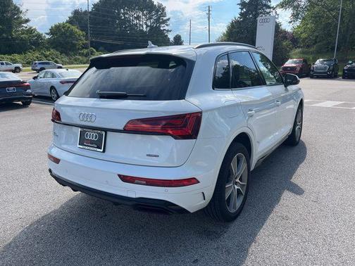 2025 Audi Q5 45 S line Premium