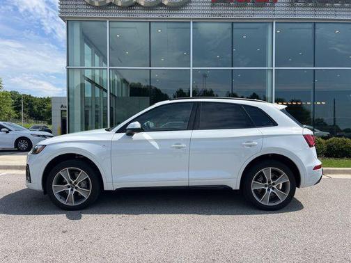 2025 Audi Q5 45 S line Premium